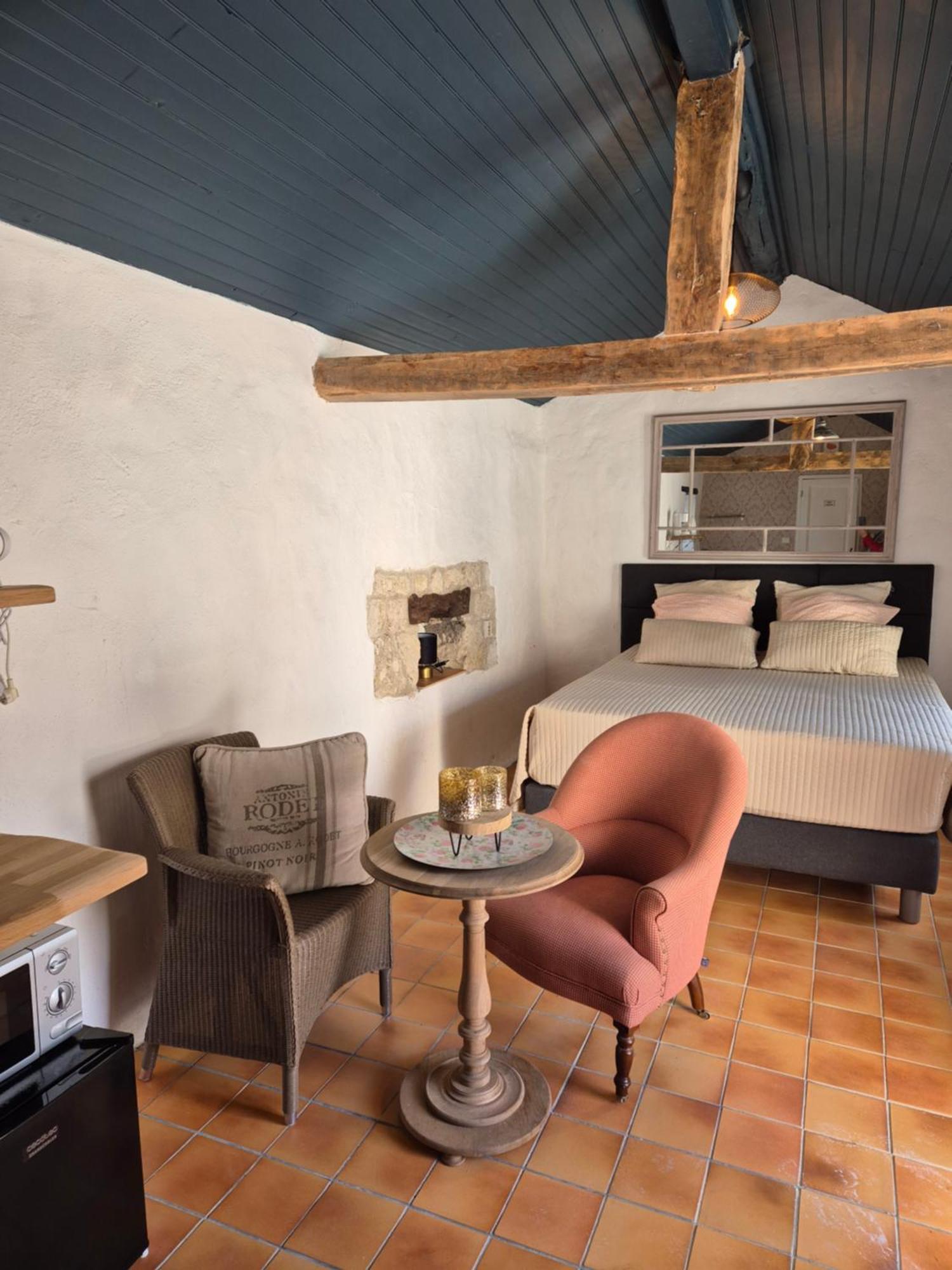 Bed and Breakfast La Nouvelle Vie En Quercy Montaigu-de-Quercy Exterior foto